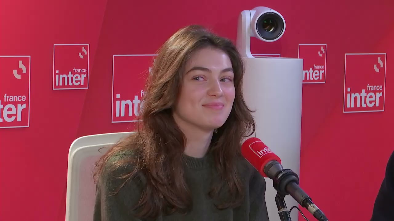 Bruno Dumont et Anamaria Vartolomei présentent 