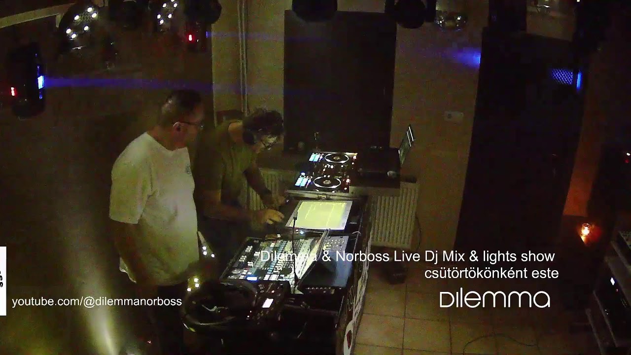 2025_12_18 live dj set & disco lights show