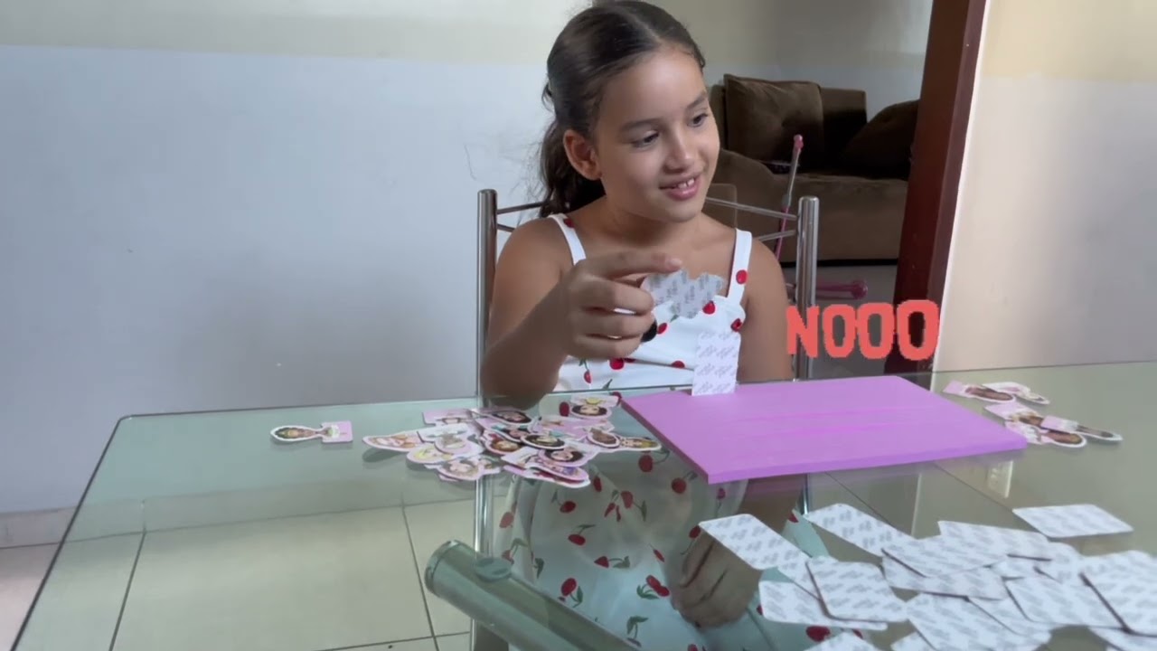 Jogando quem é você 