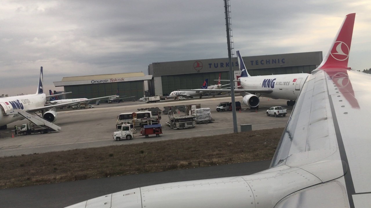 Turkish Airlines B737-900ER, Istanbul Atatürk Airport taxi and take-off