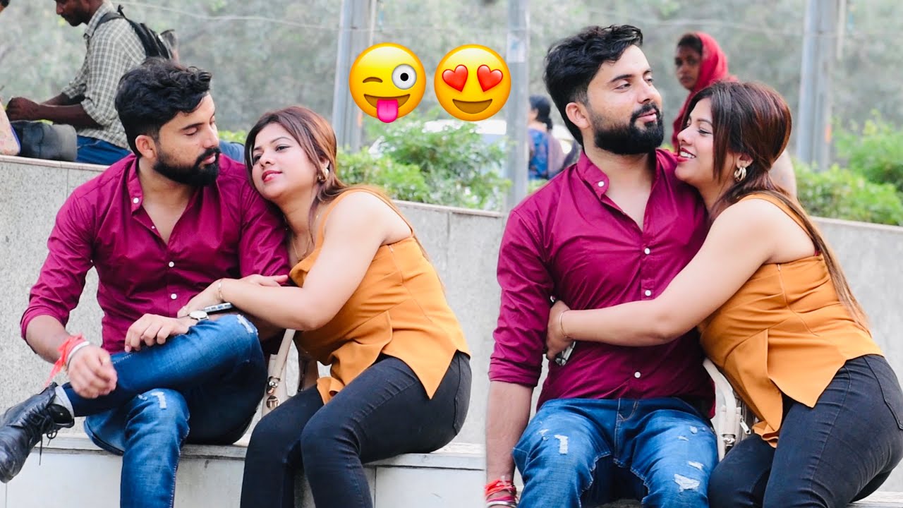 Romantic prank 😘 Sana ये kya कर रही ho 😰pyaar करना hai 😍🙈| crazy Sana khan |