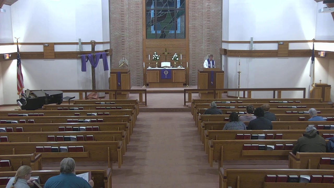 Christian worship with Good Shepherd Lutheran Church and School in Burton, Michigan!
