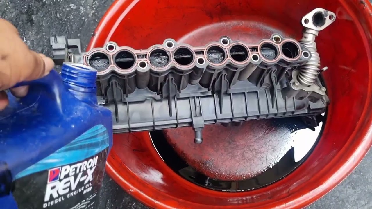 HYUNDAI  ACCENT CRDI EGR CLEANING @aecarcareservices