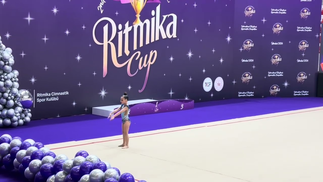 Мои первые гимнастические соревнования 😇