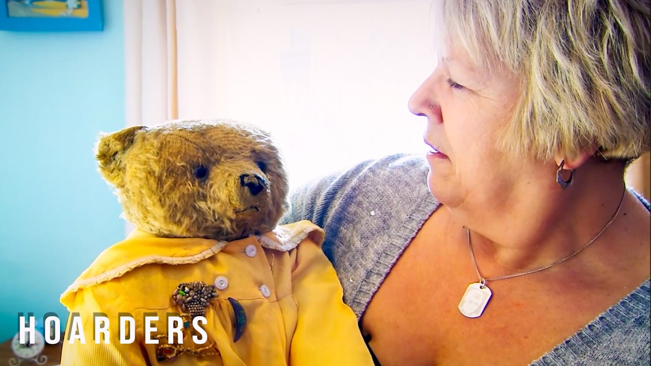 The Woman Addicted to Buying Toys | Hoarders