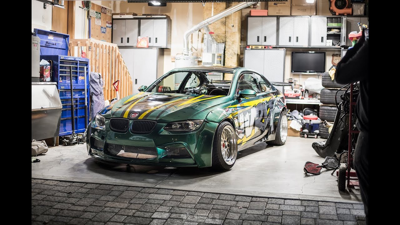 Wrapping a WIDEBODY DRIFT CAR!