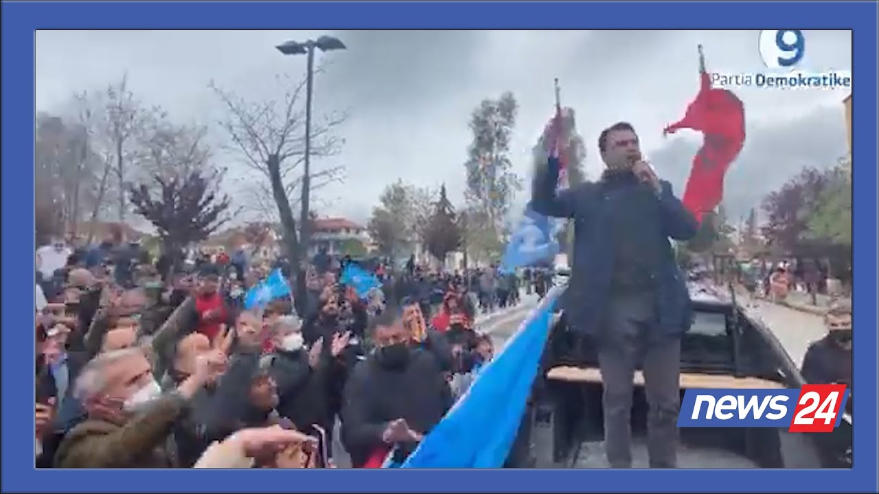 “Nuk durohet më!” Basha ne Cerrik, qytetaret e presin me sheqer, lule e fishekzjarre