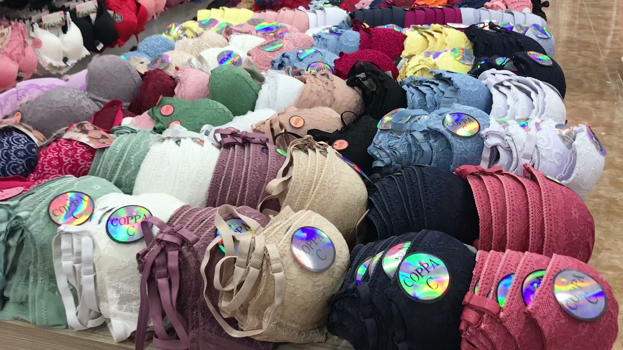 طابق فيه كل انواع الملابس الداخلية  عند بيبوش ستار العلمة