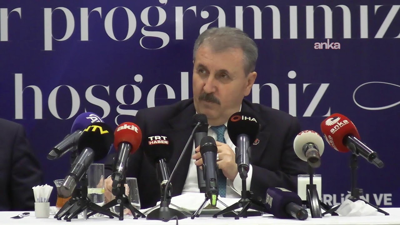 Büyük Birlik Partisi Genel Başkanı Mustafa Destici açıklama yapıyor #Canlı / Ankara