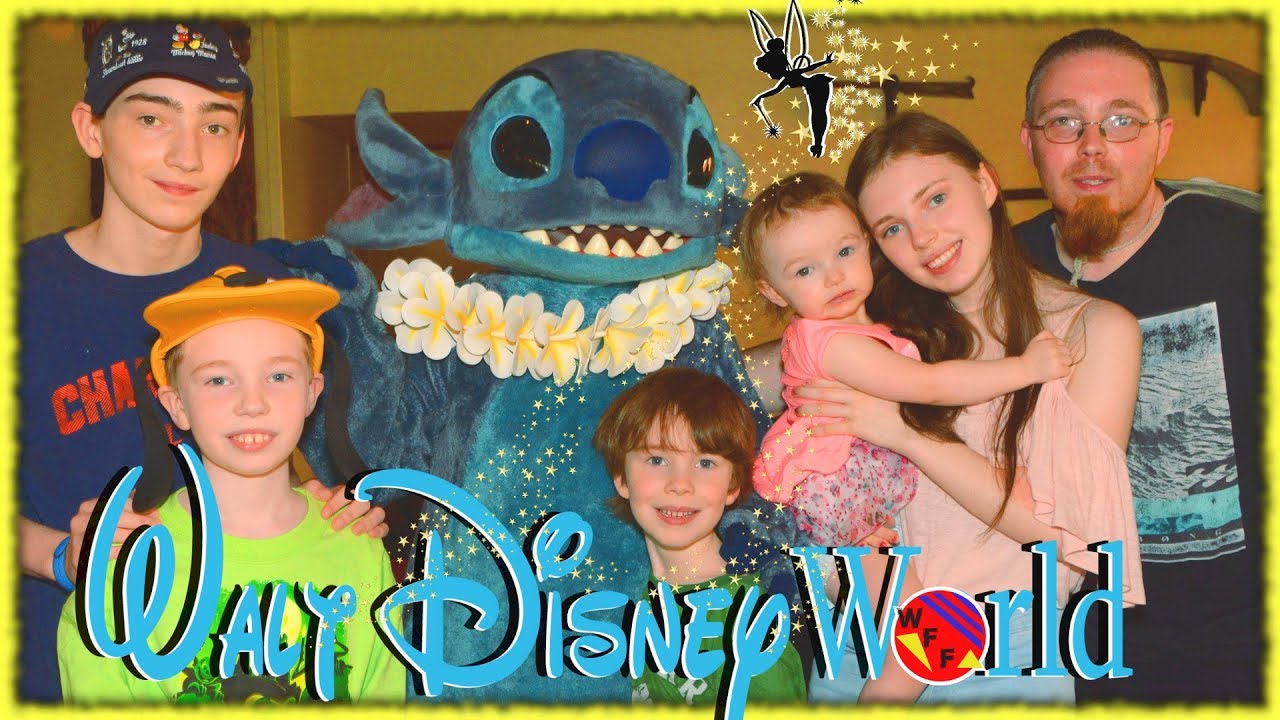 Disney World Vlog Family Fun Breakfast with Lilo and Stitch, Lunch With the Beast, and Magic Kingdom