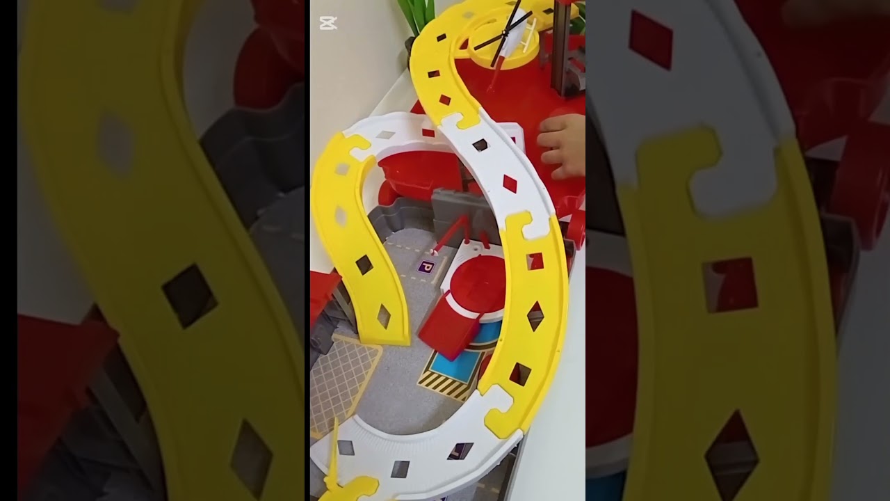 🚗 Kids Car Toy Track | Fun Racing Cars #shorts #kidsgames #cargame #racingforkids