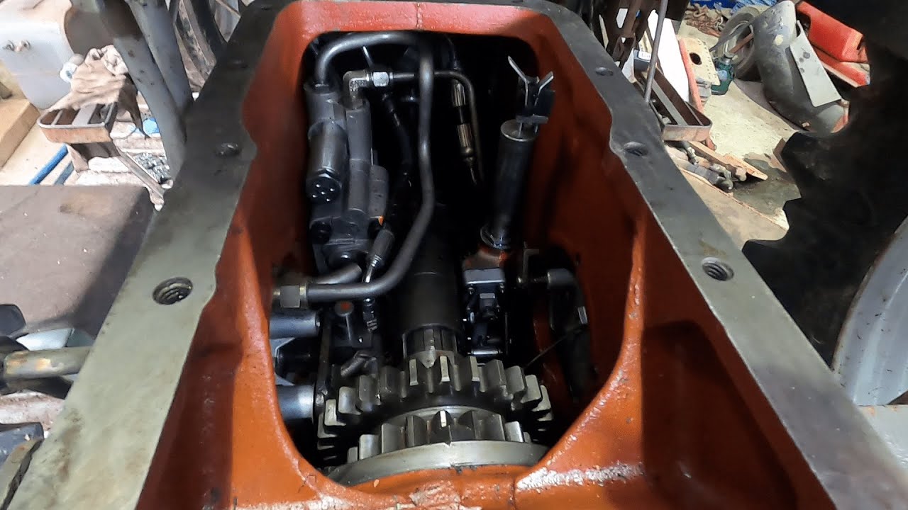 Massey Ferguson 590 Hydraulic pump and PTO rebuild