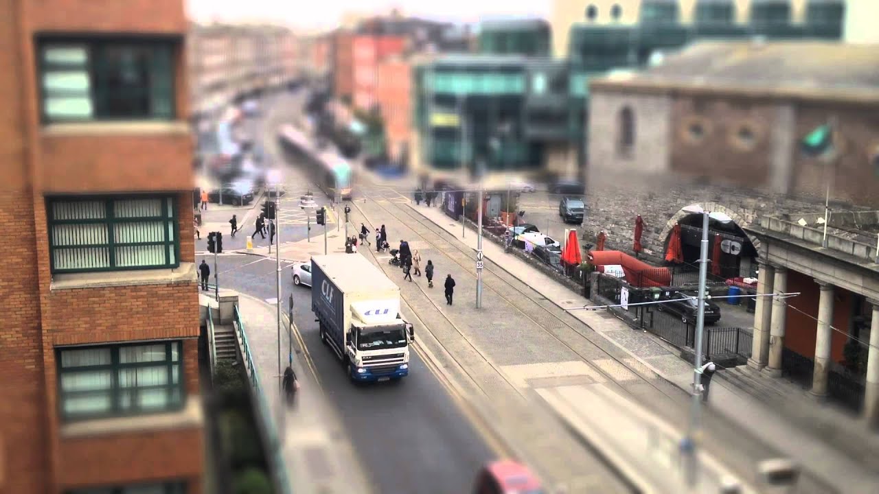 Harcourt Street, Timelapsed/ Tilt-shift