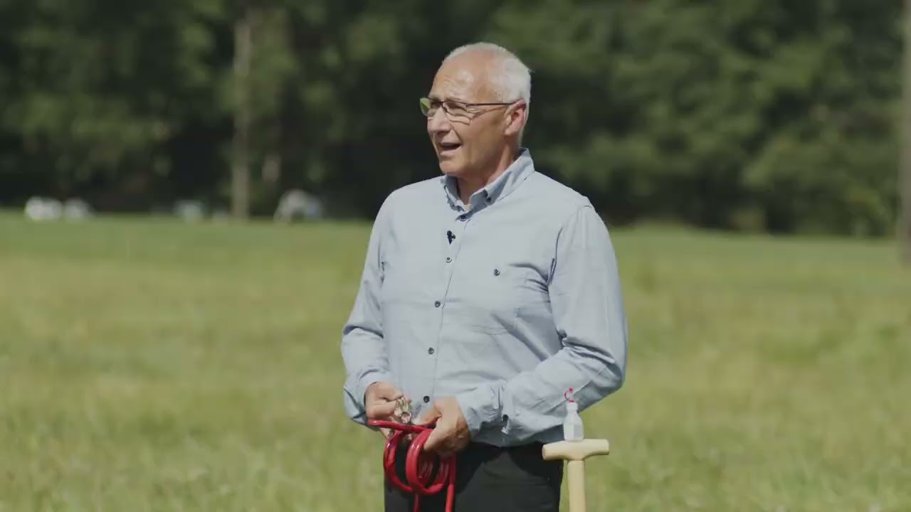 Grünlandempfehlungen von Hans Koch - hitzeresilientes Grünland durch die Grünlandpflege mit Nachsaat