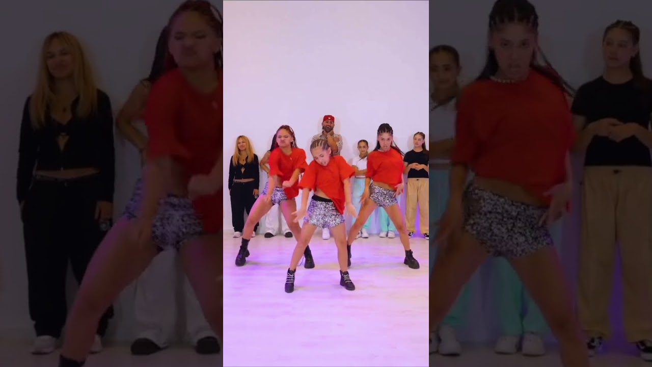 Reaccionando a la actitud del baile de Renata 😳