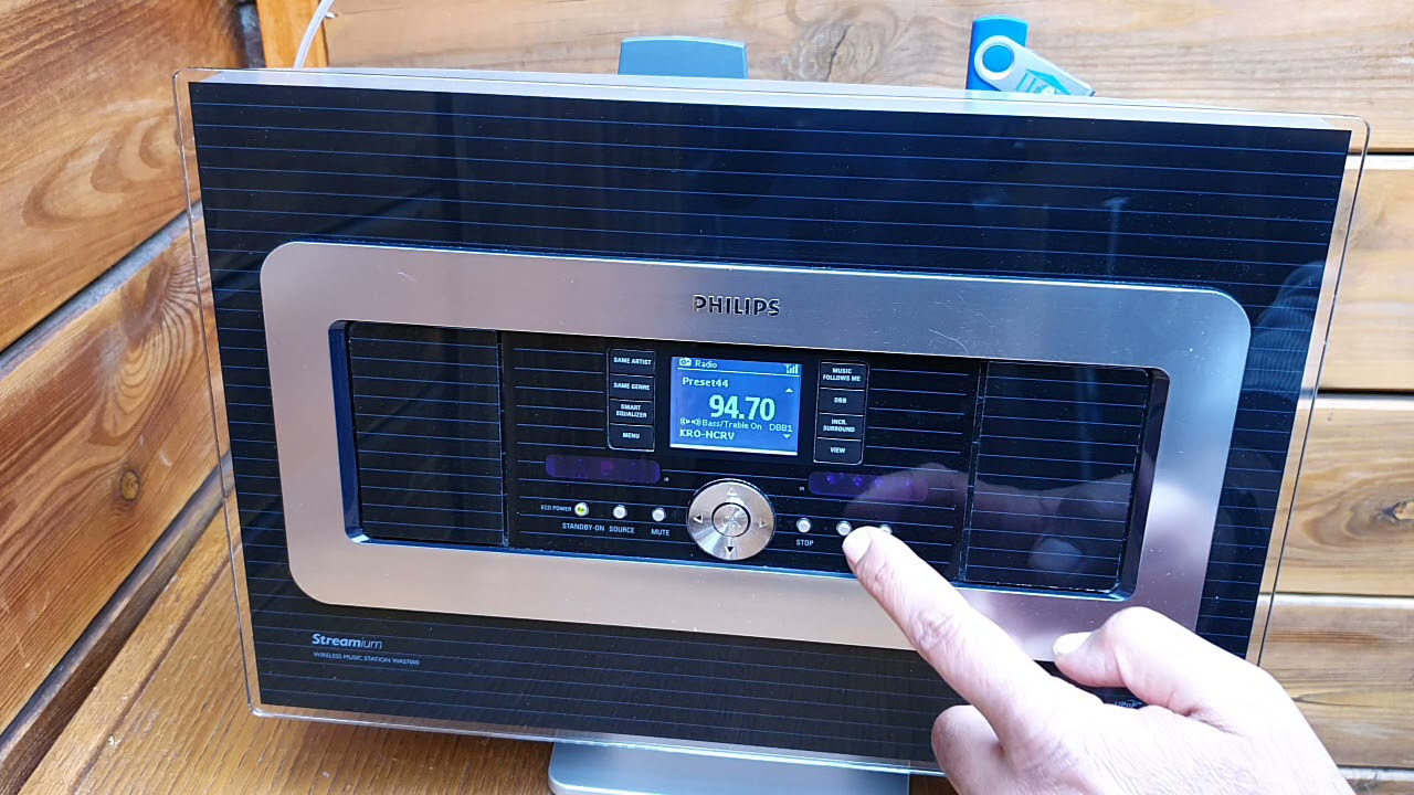 Philips Streamium WAS7000 Wireless Music System - Sound Test - Designed by Philips Holland 2008