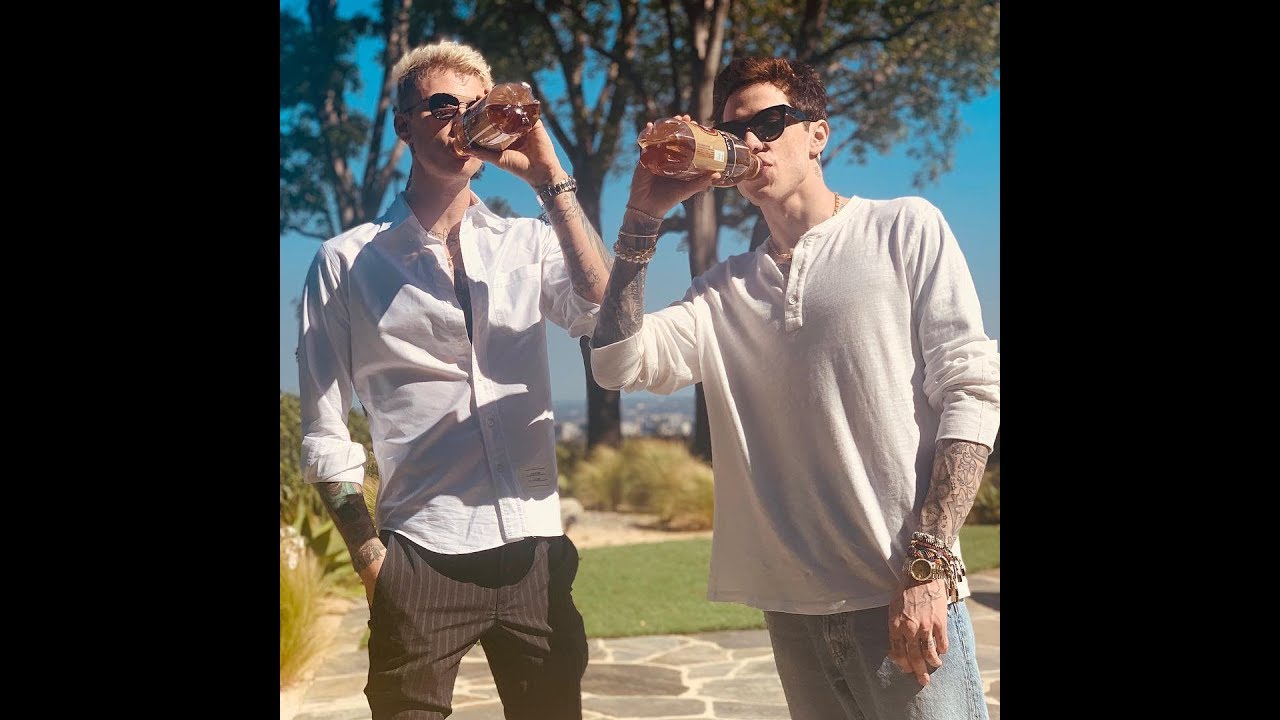 Pete Davidson and MGK being adorable friends for 4 minutes straight