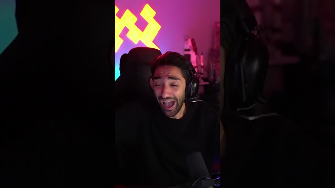 آقا لال ها چطوری با کورا حرف میزنن؟ 😂