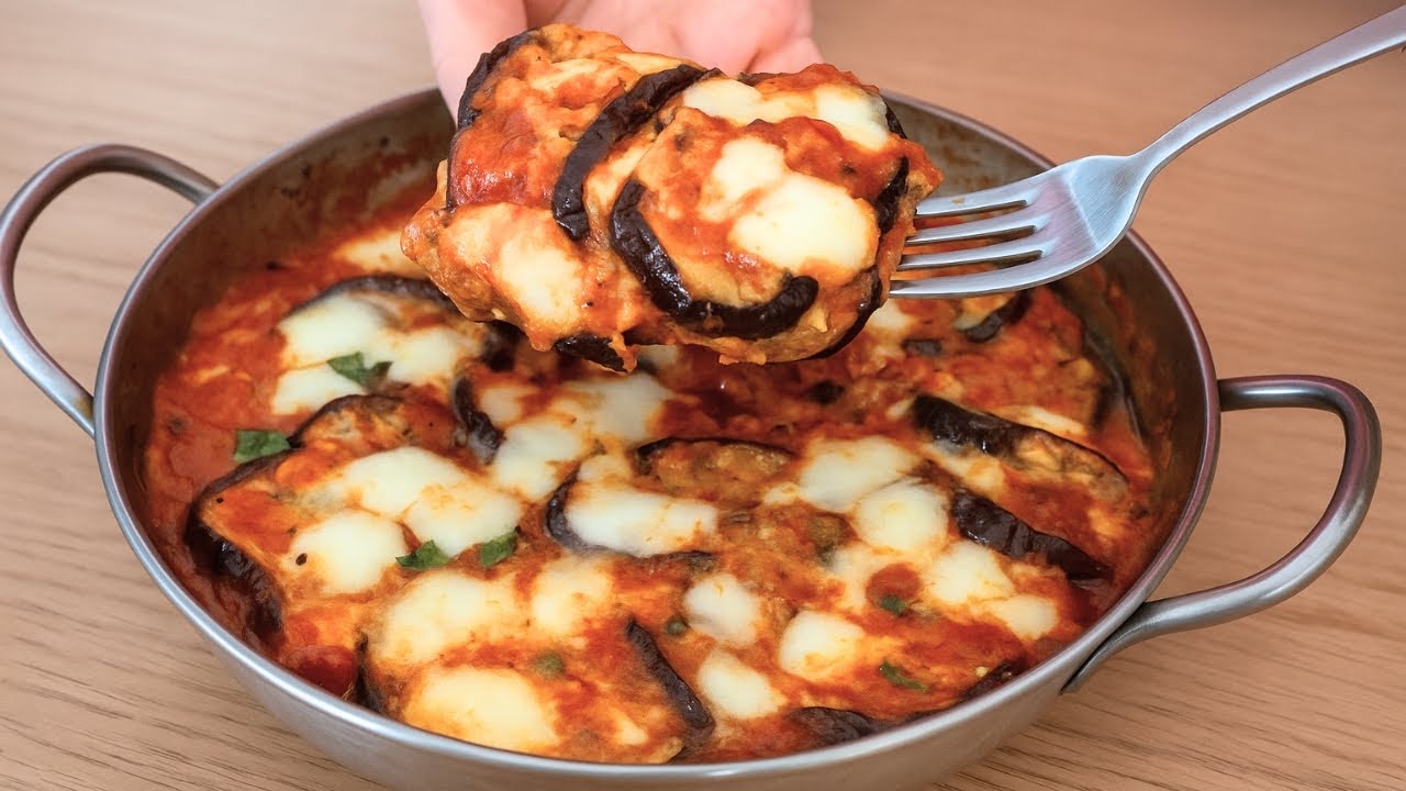 Melanzane alla Pizzaiola in Padella &ndash; Ricetta Veloce e Filante!
