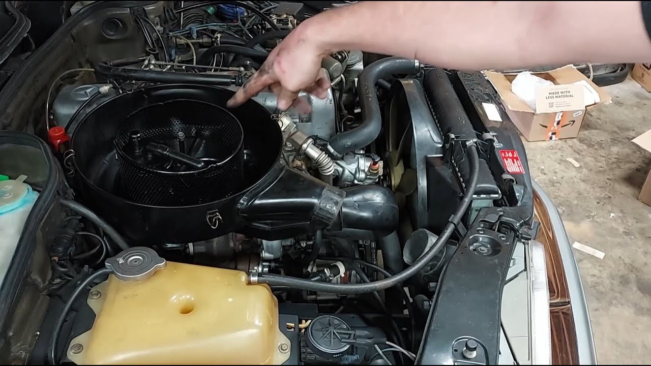 Mercedes 300SD 1985 года — часть 4: датчик уровня топлива, отделка деревом, воздушный фильтр, фил...