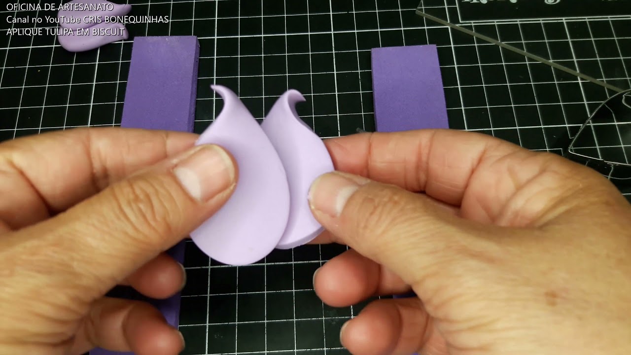 OFICINA DE ARTESANATO APLIQUE TULIPA EM BISCUIT