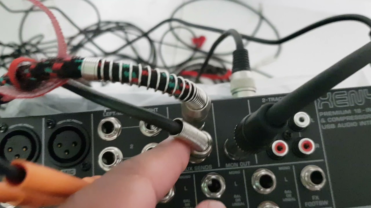 Como usar o FX como auxiliar na Mesa Beringher x1832 [RESOLVIDO]