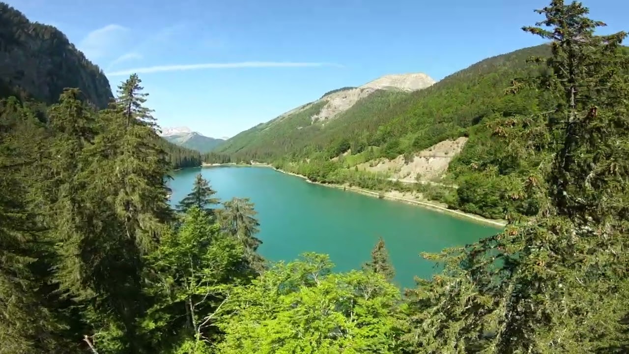 Lake Montriond
