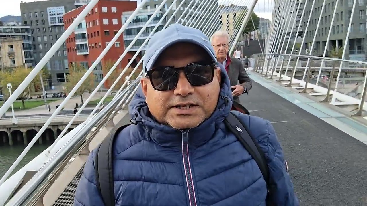 Exploring Zubi-Zuri bridge in bilbao 