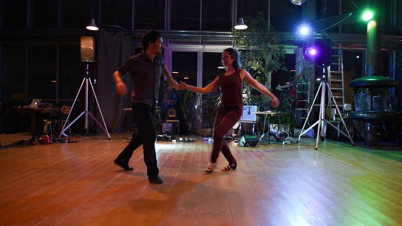 Fusion Dance Demo: Flouer Evelyn & Michael Wälti
