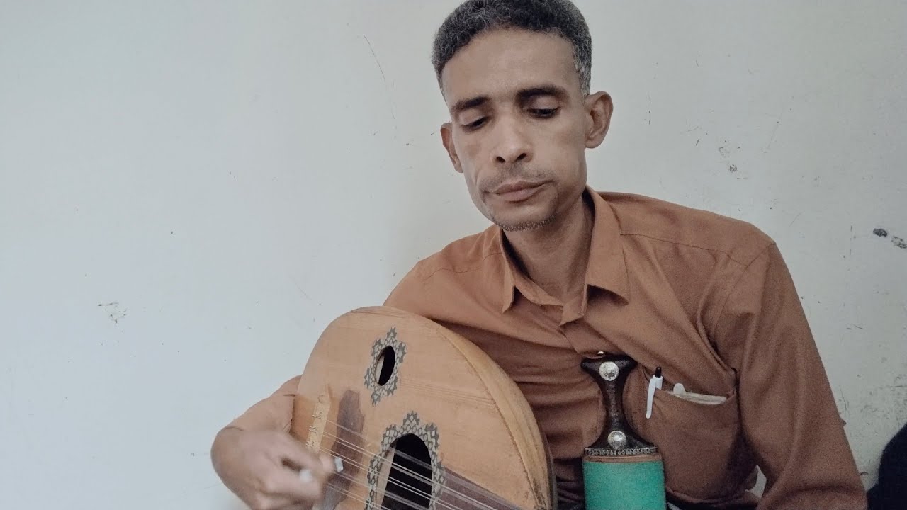 شاهد 💢 الفنان عبدالله كحيل اغنية تراثيه من المعدوم من ذاق حاله توجه له الخبوت جلسة مقيل  تصوير HD
