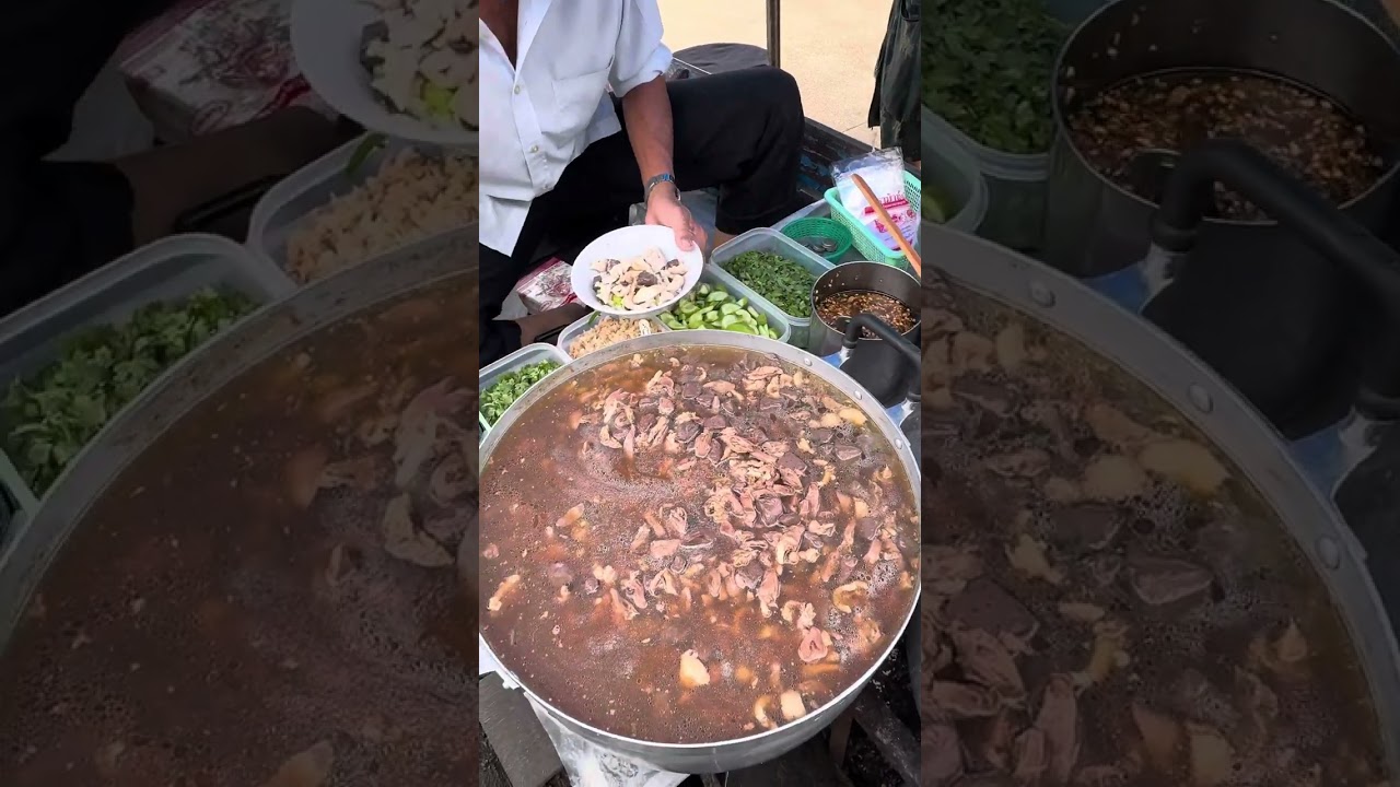 ข้าวต้มเรือเจ็กระดับตำนาน25บาทอิ่มอร่อยข้าวต้มแห้ง,น้ำ,เป็ด,ไก่,ปลา ริมท่าน้ำวัดช่องลม สมุทรสงคราม 