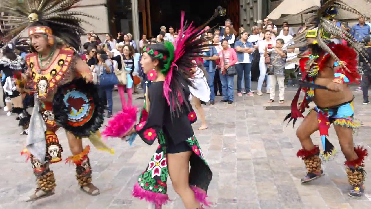 DANZA AZTECA