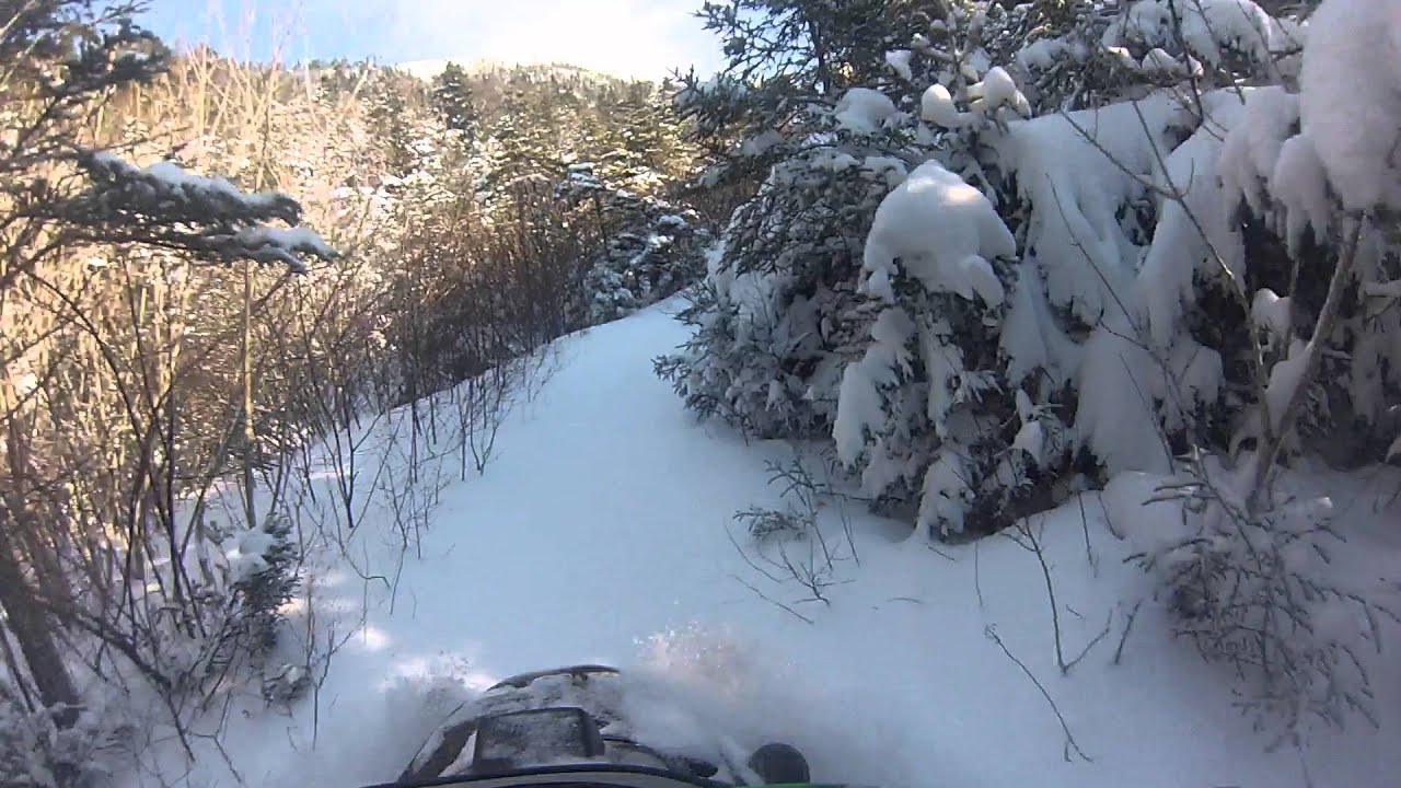 Yamaha EnticerII410 super wide VK540IV skis test..