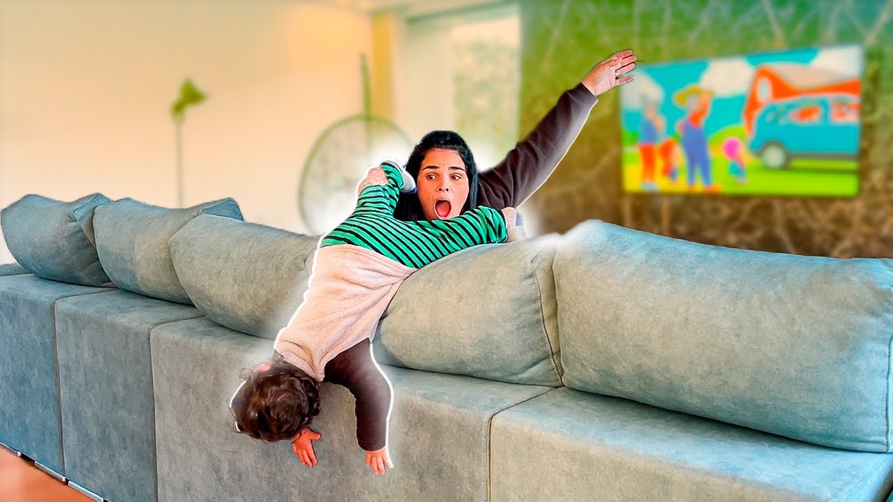 ME DISTRAÍ POR UM INSTANTE E…