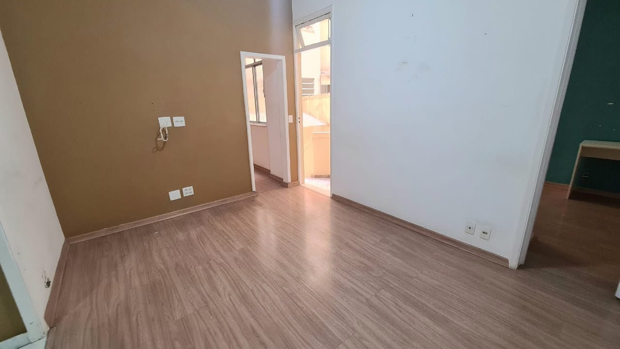 Apartamento no Flamengo com 2 quartos e 1 vaga