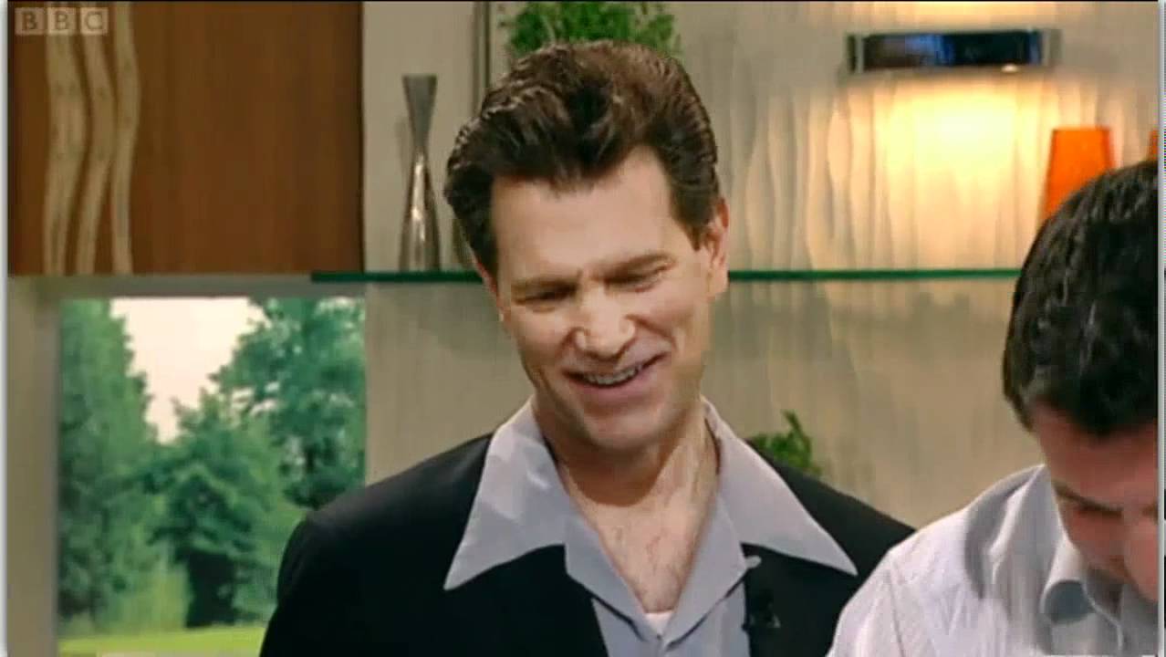 James Martin cooks Pan-roasted potato tart with sardines and roasted tomatoes  for Chris Isaak