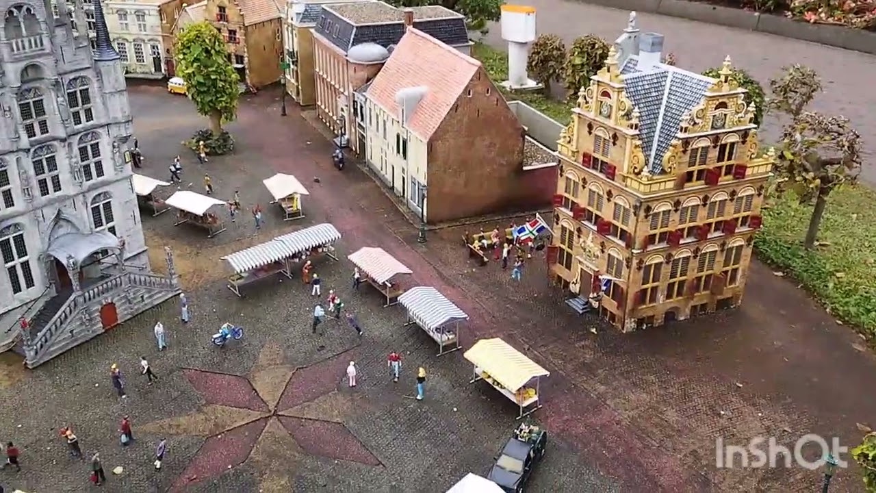 Madurodam Miniature Park, The Hague, Netherlands #Madurodam​ #MiniatureCity​