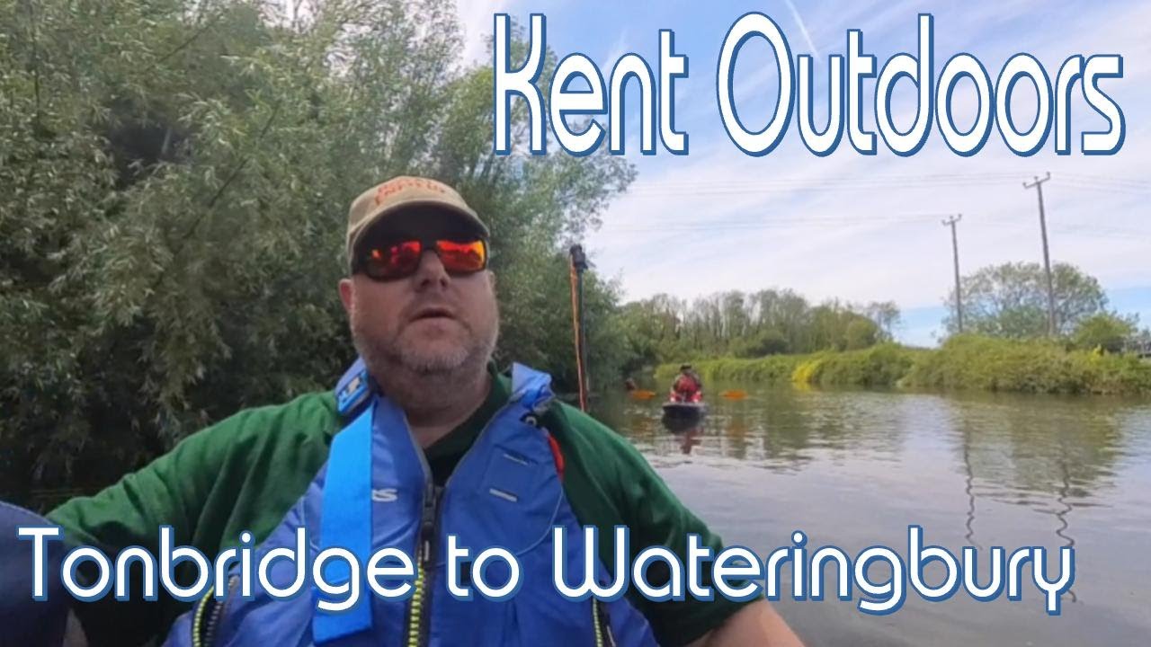 The River Medway - Tonbridge to Wateringbury (a car drives down the river!)