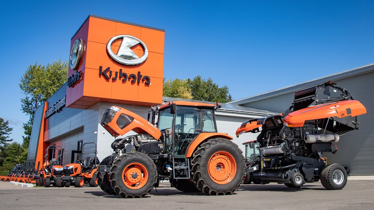 Kubota M6S-111 with a BV5160 Baler! Overview and Use!