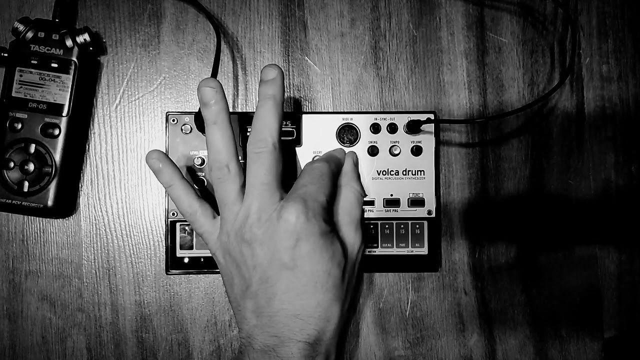 Volca Drum revisited, a techno jam