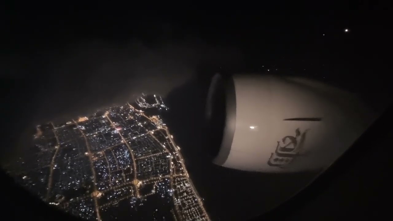 Beautiful flight from Lahore to Dubai. Full Video. #dubai #emirates #life #flight