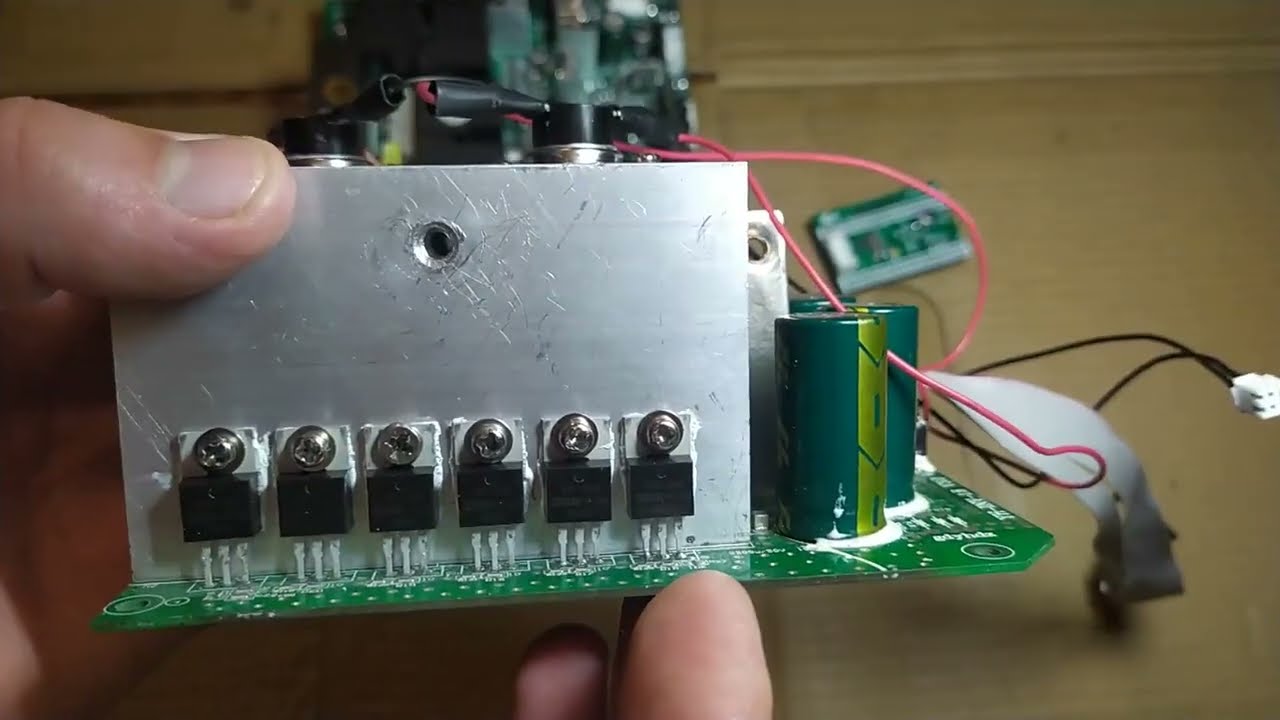 Volt Polska sinusPRO-2500W трохи пояснень