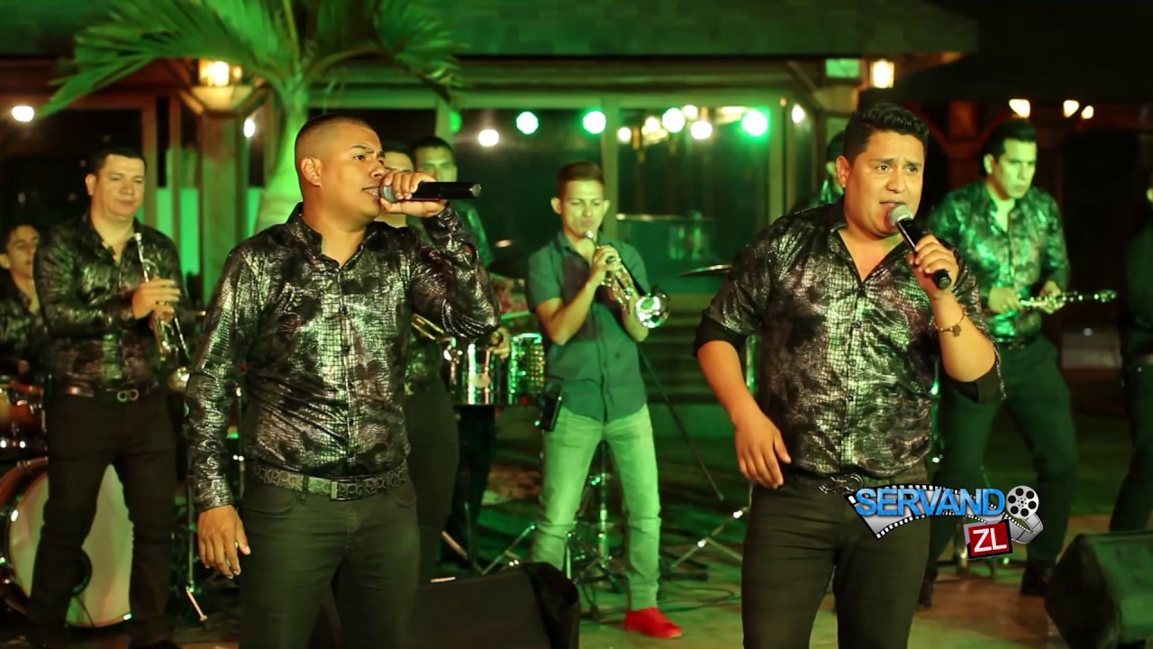 Banda Culiacancito - Borron y Cuenta Nueva (En Vivo 2016)