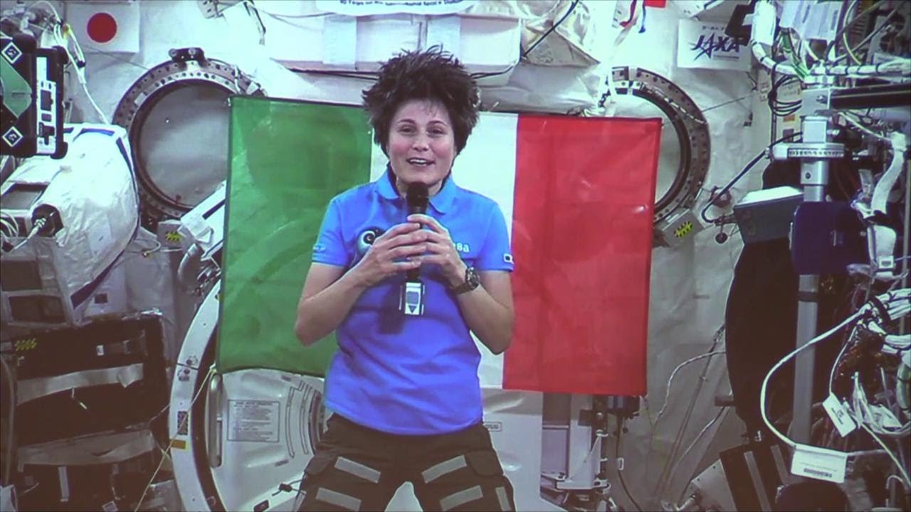 Samantha Cristoforetti racconta le prime 3 settimane nello Spazio (e un 