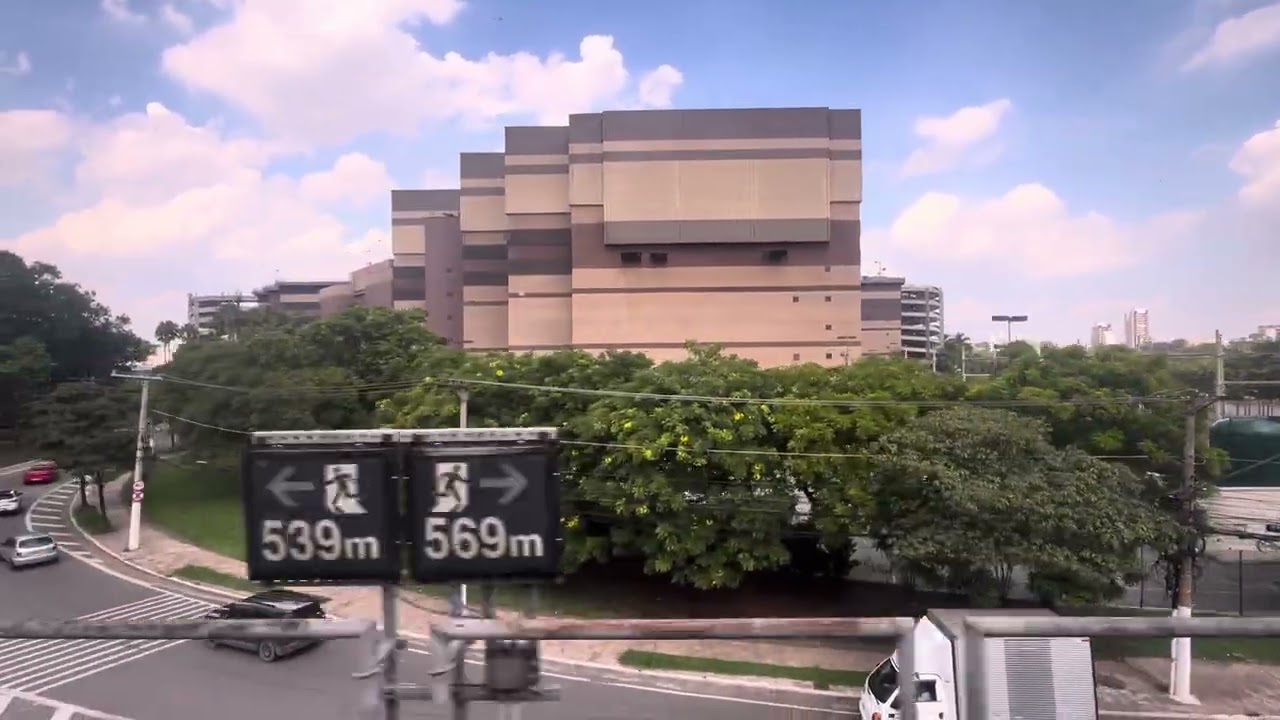 Metrô SP Trecho Entre Tiradentes e Santana - Linha 1 Azul