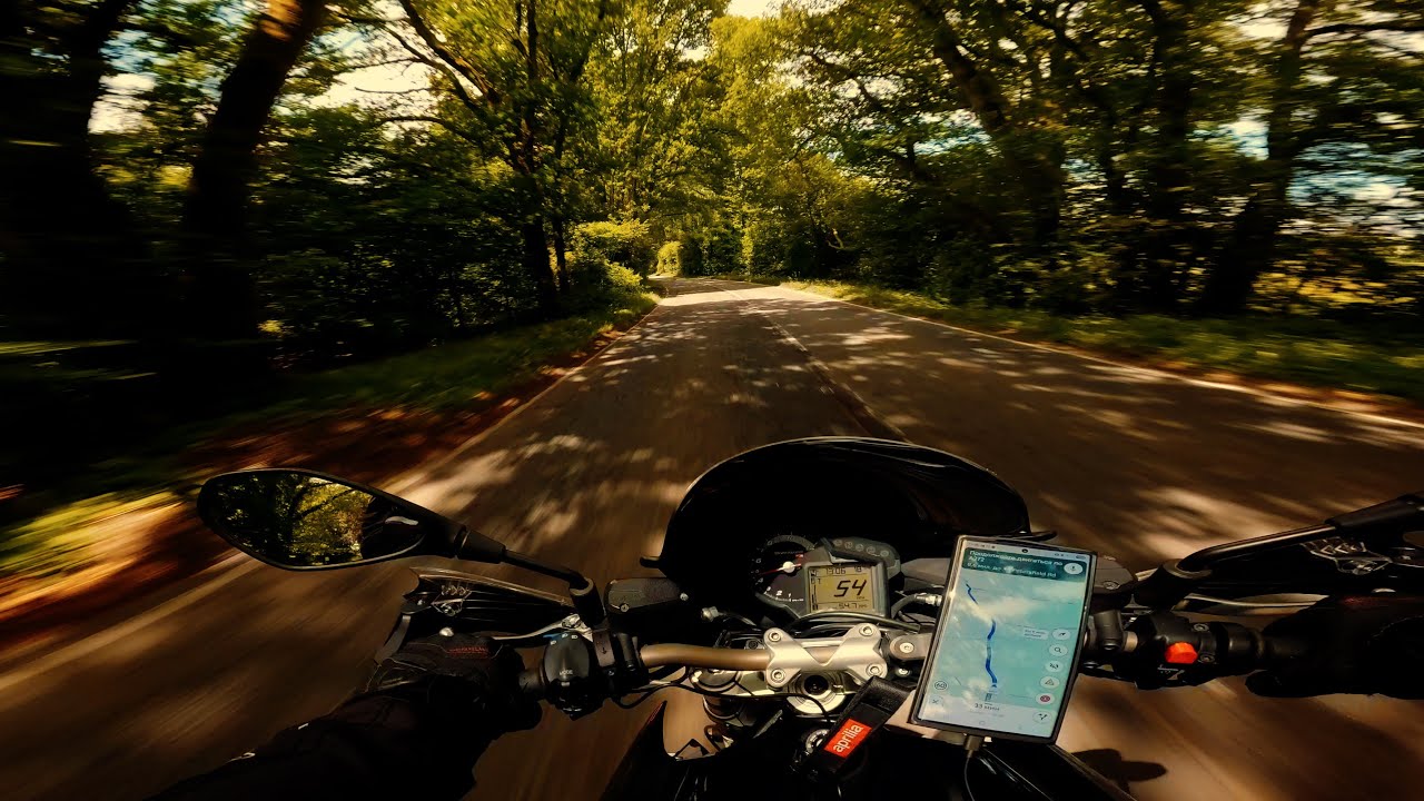 Riding My Aprilia Through Amazing Country Roads!