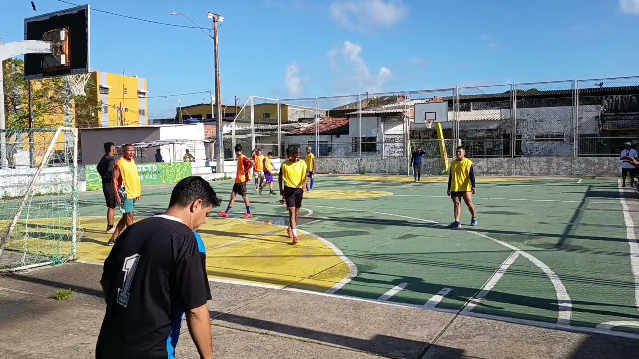 Pelada de domingo 40 graus 