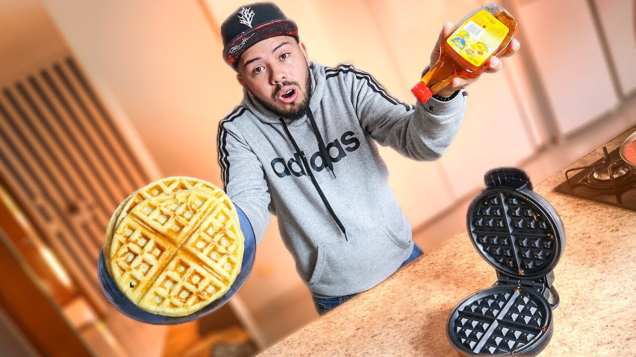 FIZ WAFFLE PROS MEUS AMIGOS
