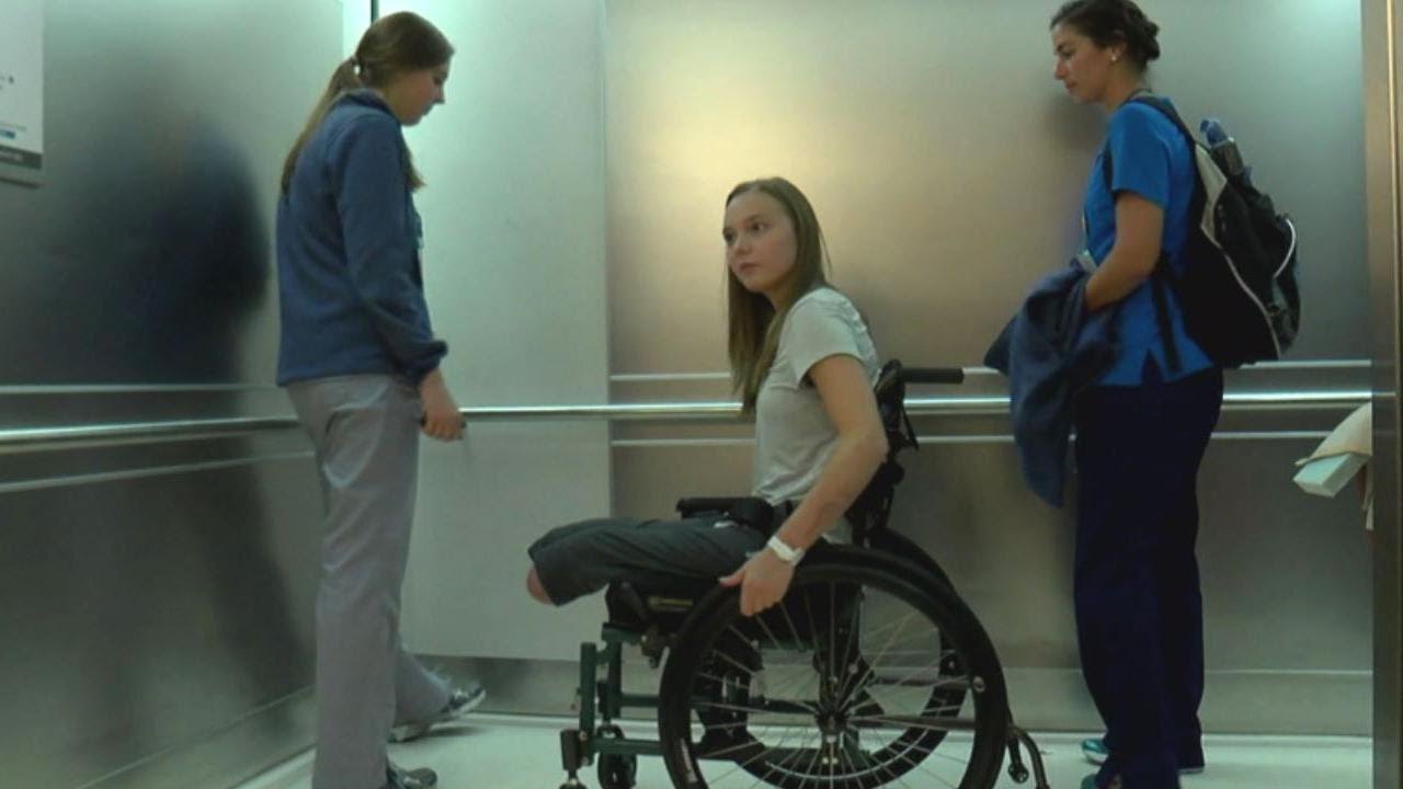 22-Year-Old Learns to Live Without Legs After Bahamas Boat Explosion