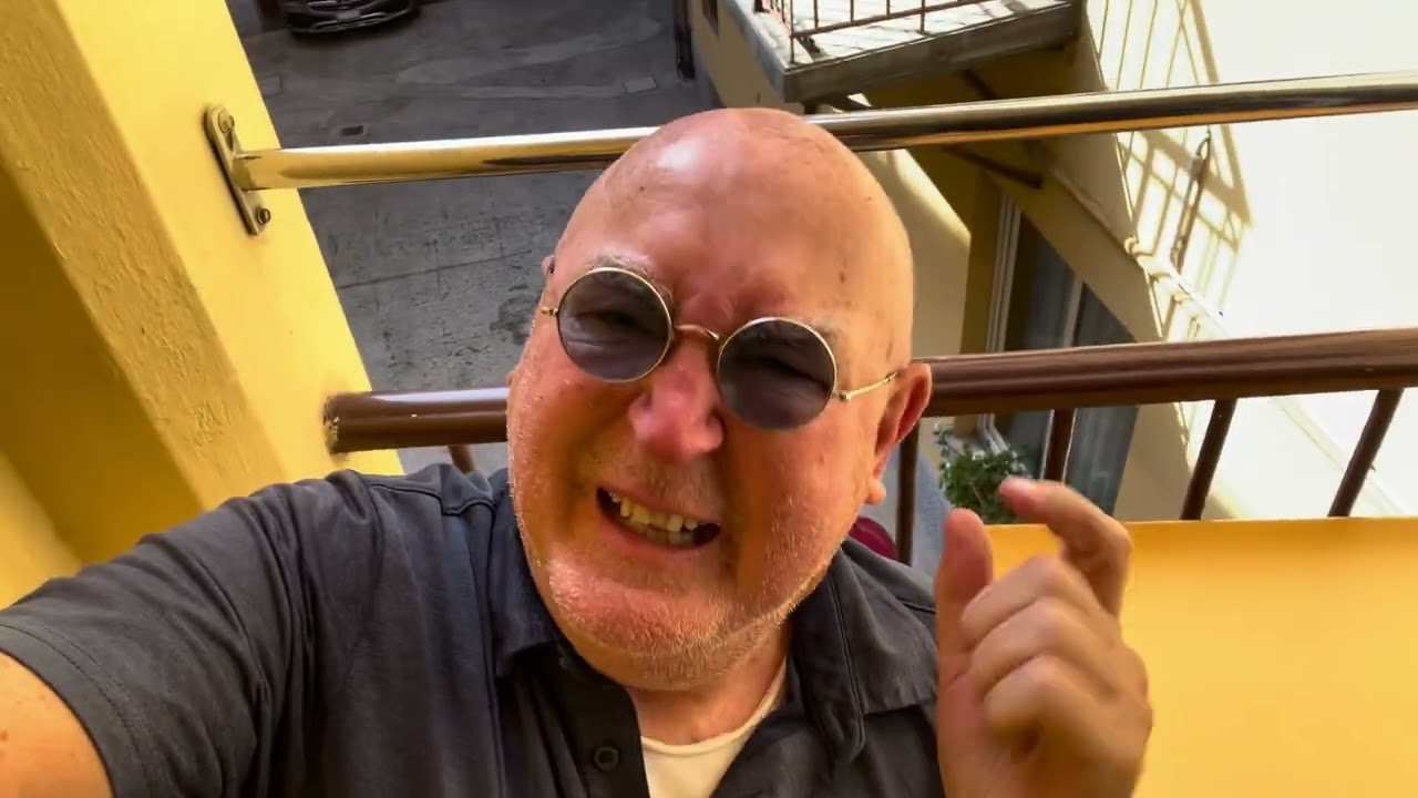 IJmuiden is een voorbeeld van hoe Nederland een puinhoop wordt!